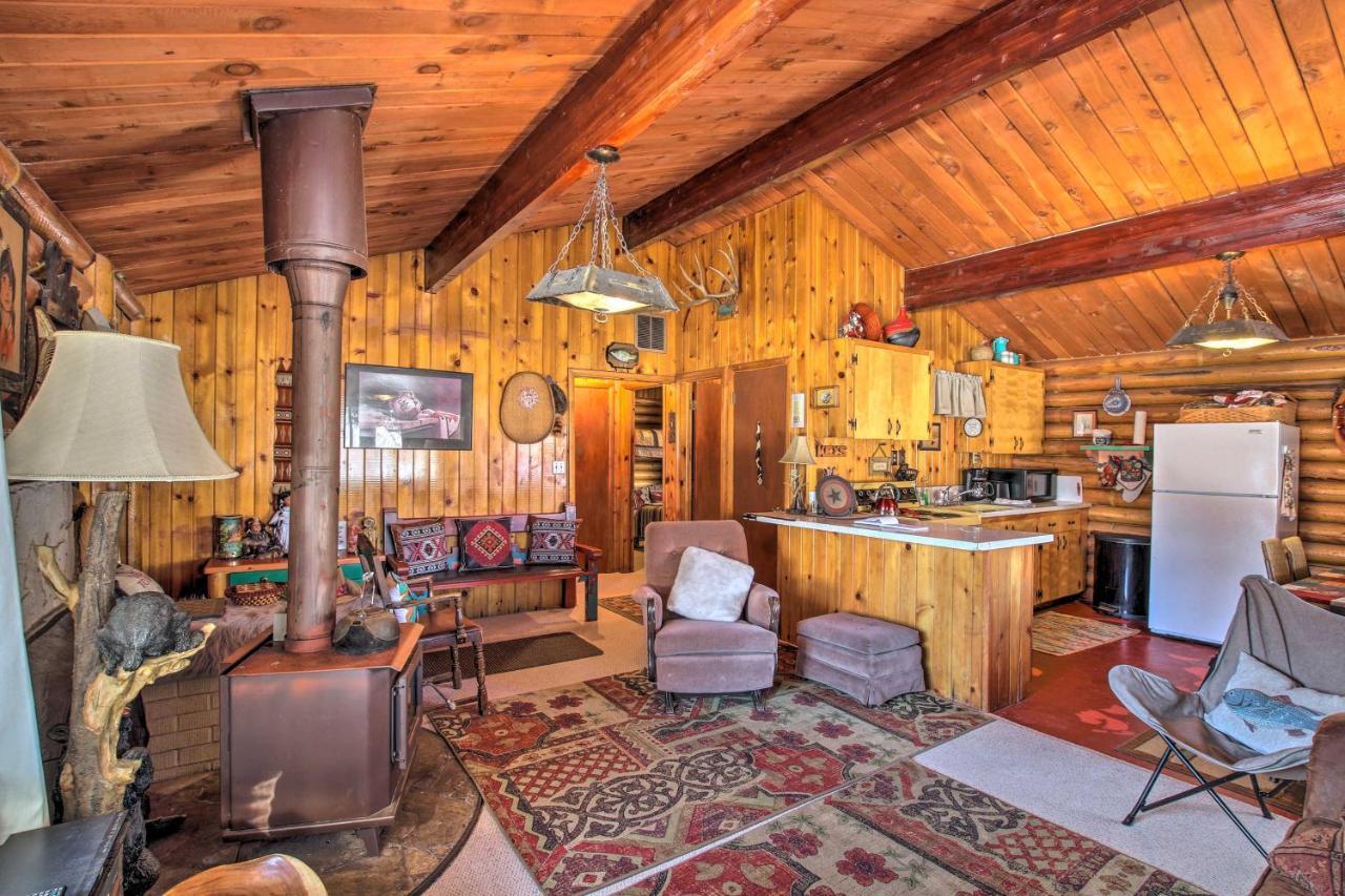 Walk To Lava Hot Springs Pools From Cozy Cabin! Exterior photo